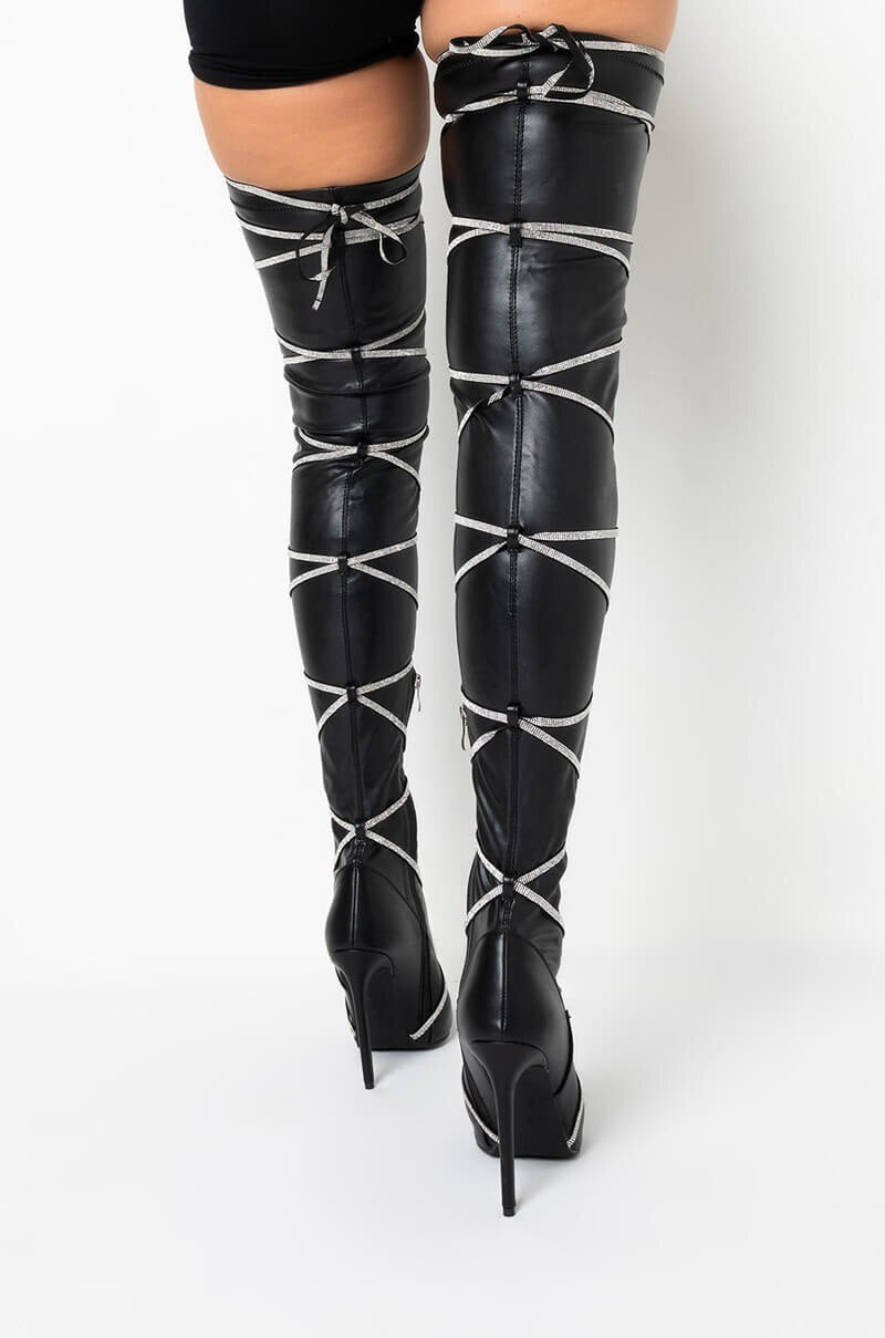 New Diamond Cross-Tied Pointed Toe Over knee Boots