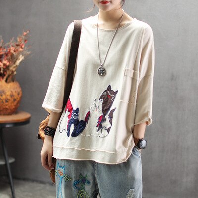 Women Summer Retro Embroidered Loose T-shirt Tees Shirts Ladies Cartoon Cat Tops Female Ripped Holes Tees Shirt - LiveTrendsX