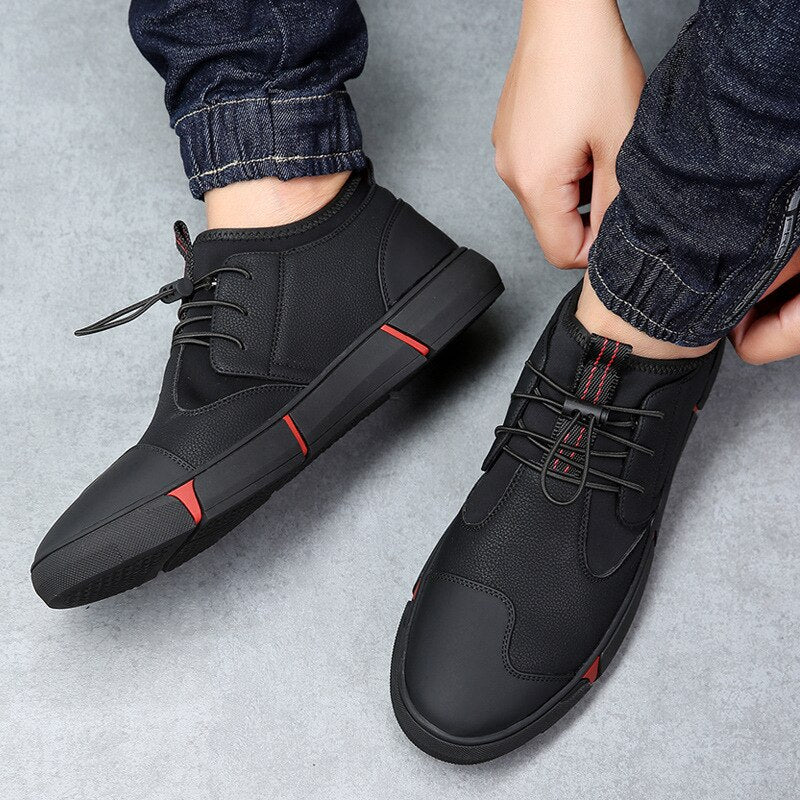 High quality all Black Men's leather casual shoes Fashion Breathable Sneakers fashion flats big plus size 44 YYJ153 - LiveTrendsX