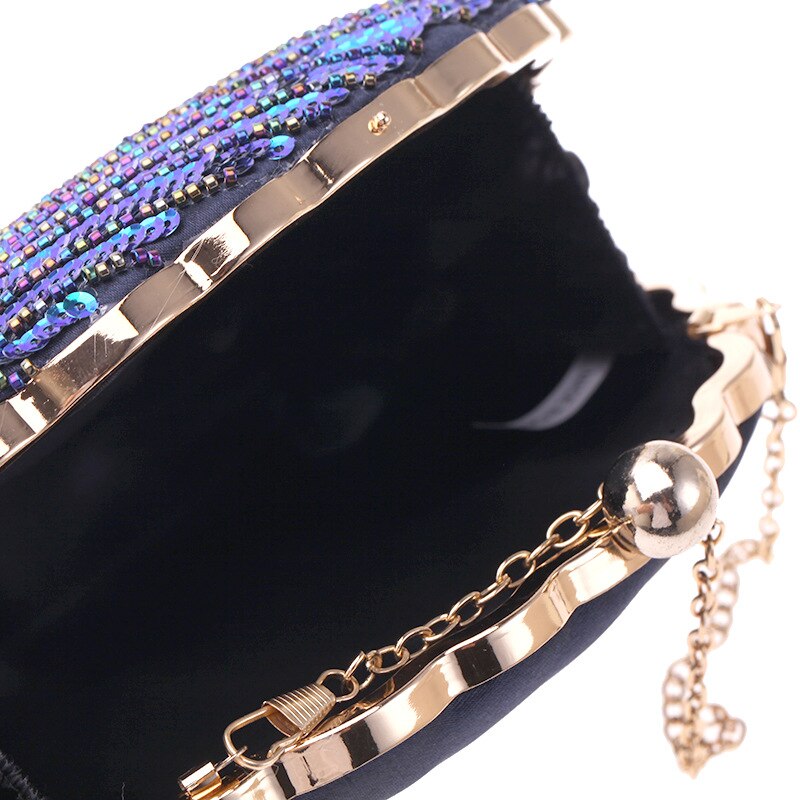 style retro heavy craft beaded bag