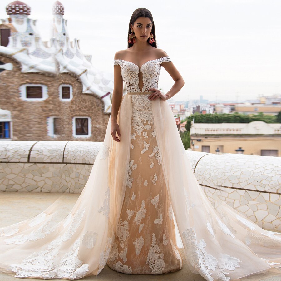 Champagne Tulle Lace Sheath Wedding Dress