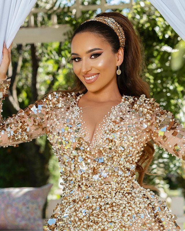 Gold Sparkly Luxurious Prom Dresses Beaded Crystals