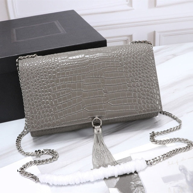 Fashion shoulder bags  chain wallet