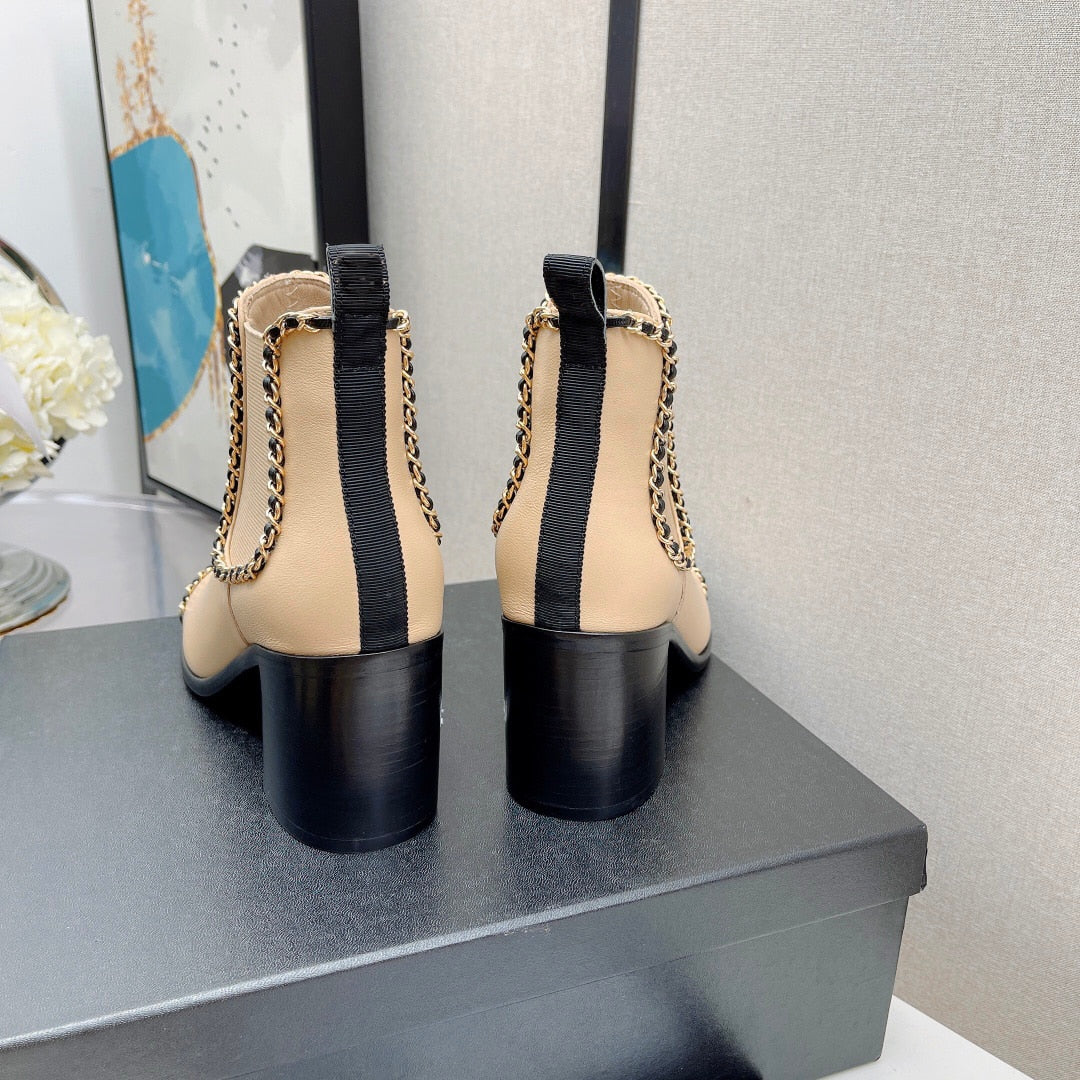 Women  Classic Autumn Winter Chain Ankle Boots Round head