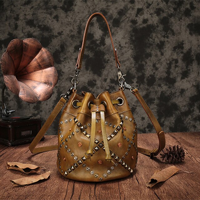 New rivet Women handbag retro casual leather luxury fashion female bucket bag hand strap shoulder Messenger bags - LiveTrendsX